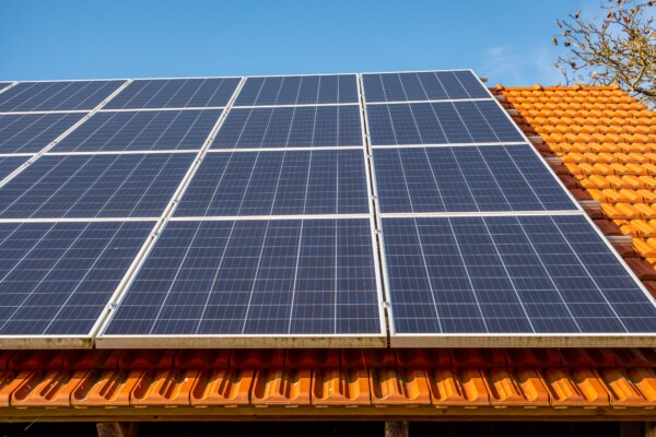 Industry slams rooftop solar switch off plan for Sunshine State